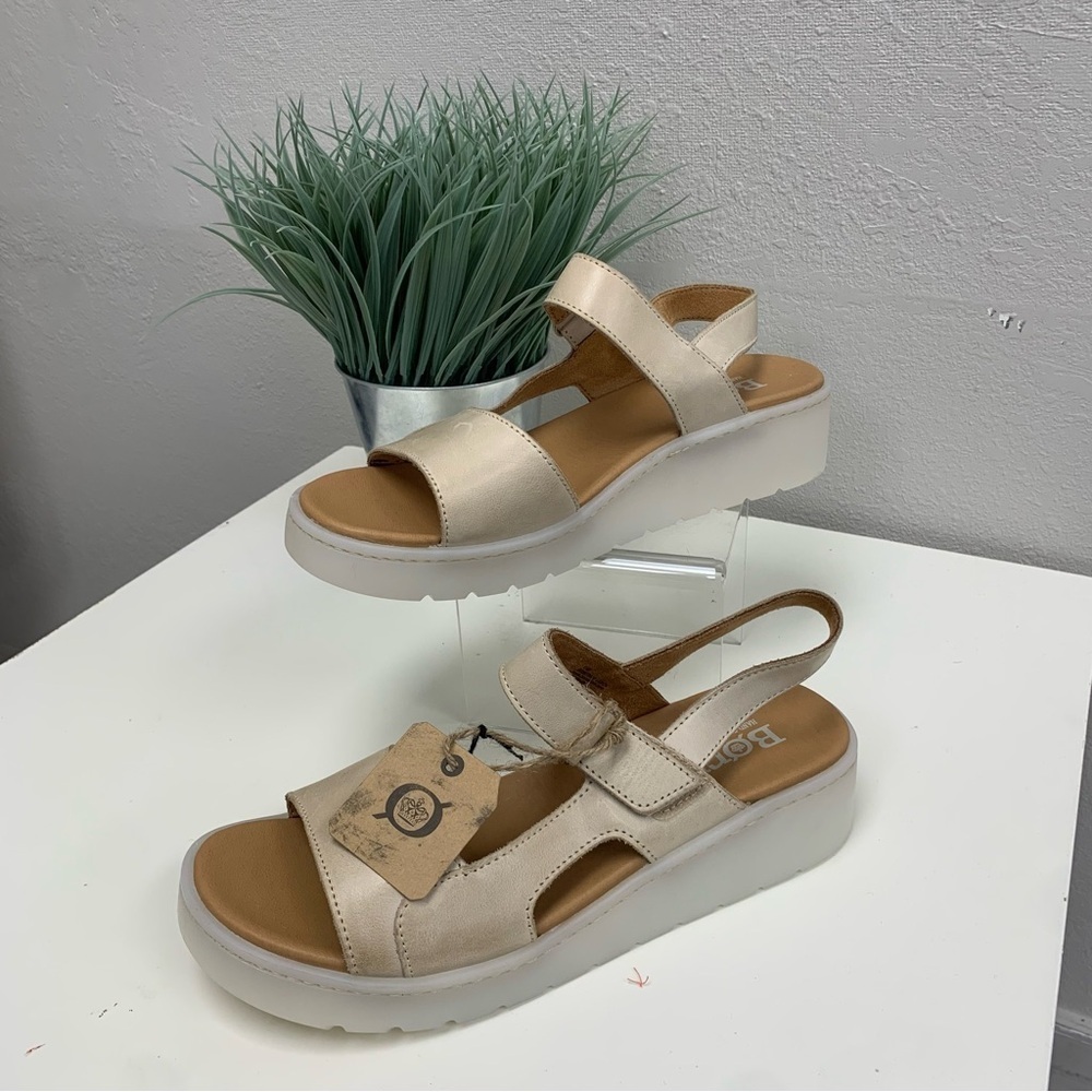 Women’s Born Tan Sling Back Sandals size 11